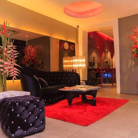 Bliss Boutique Hotel Johor Bahru Buitenkant foto