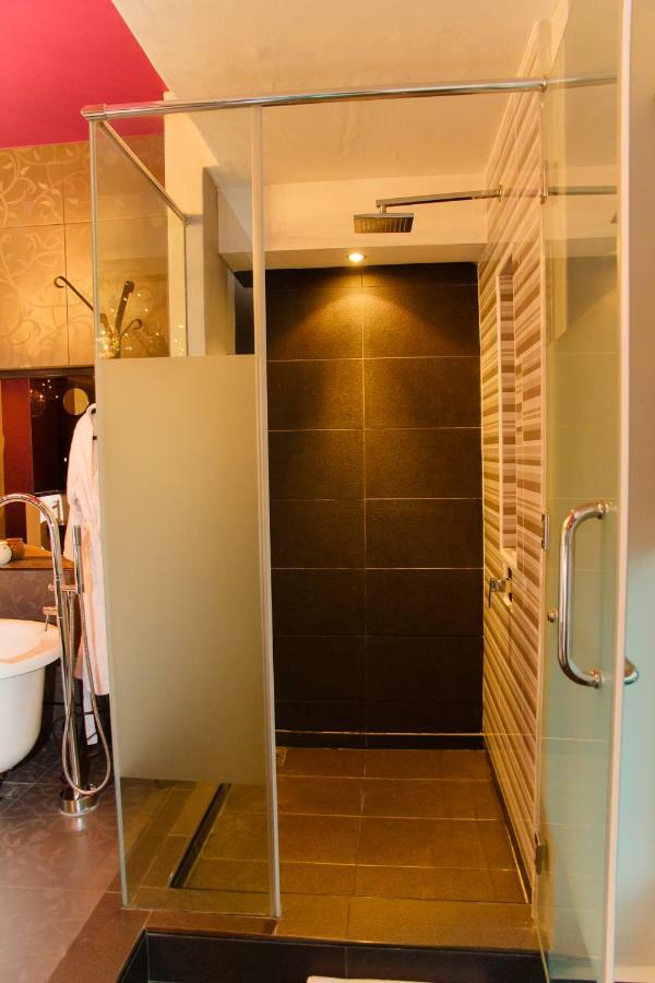 Bliss Boutique Hotel Johor Bahru Buitenkant foto